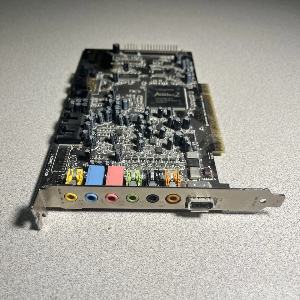 CreativeLabs Dell 0J0997, 04U144 ,SB0240 Sound Blaster Audigy2 PCI Sound Card - Image 4 of 4