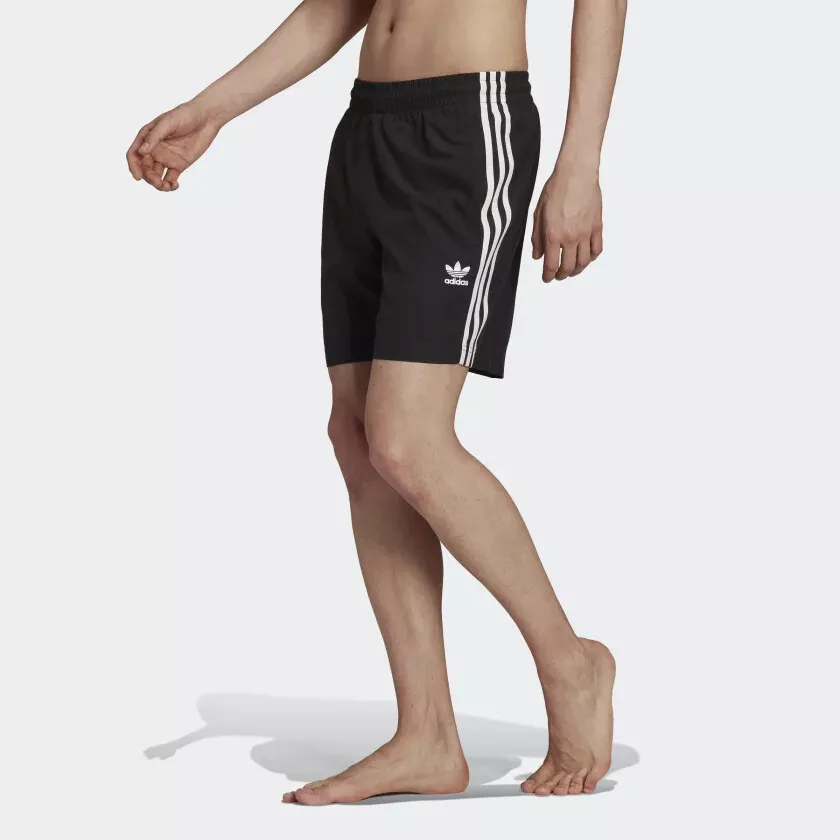 Pantaloncini top adidas mare