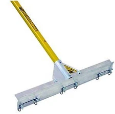 Midwest Rake Wire Gauge Rake, (Various Handle Size: 14" - 36"), 24" Frame Width,