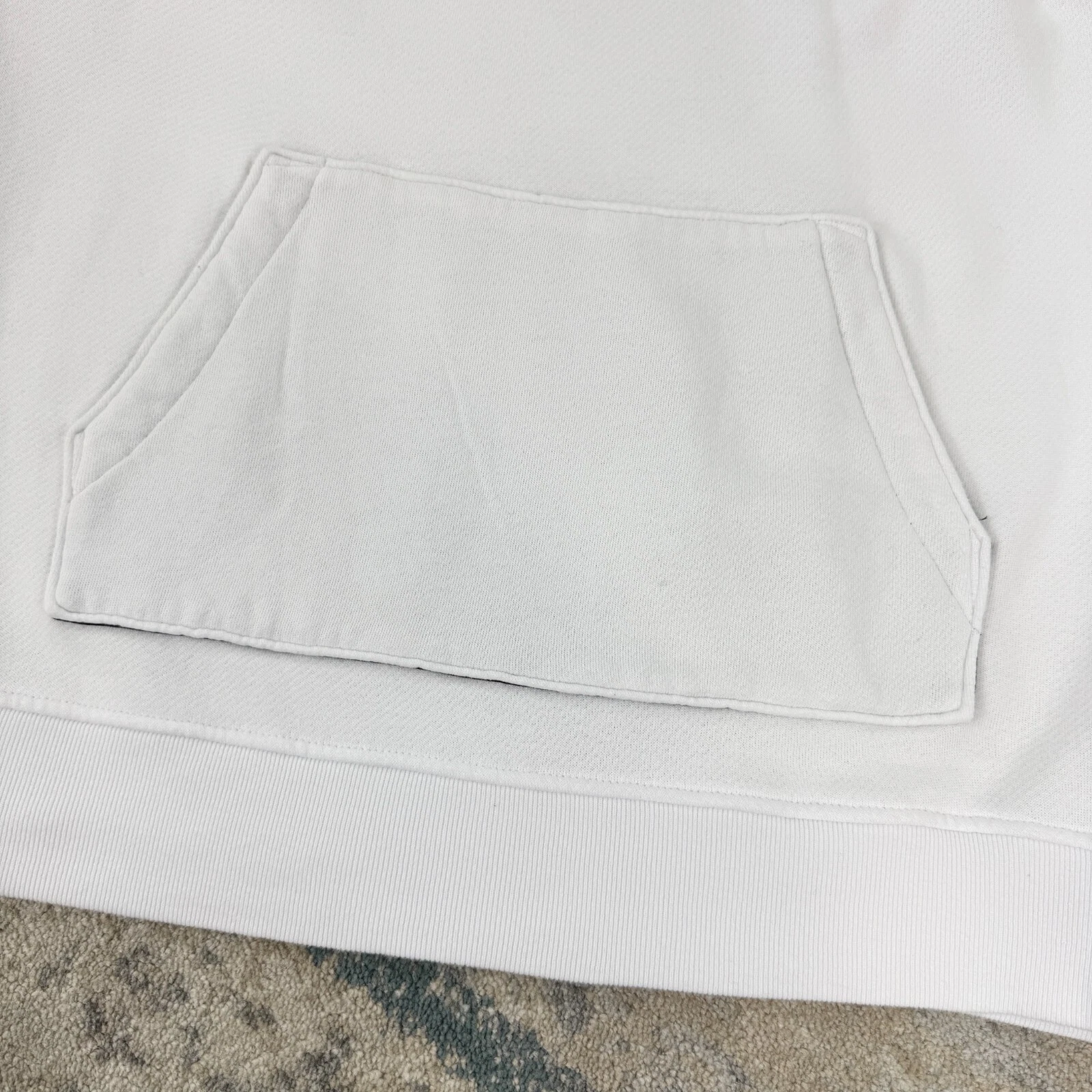 Felpa con cappuccio pullover ricamato Amiri Lovers colore bianco prezzo consigliato £550