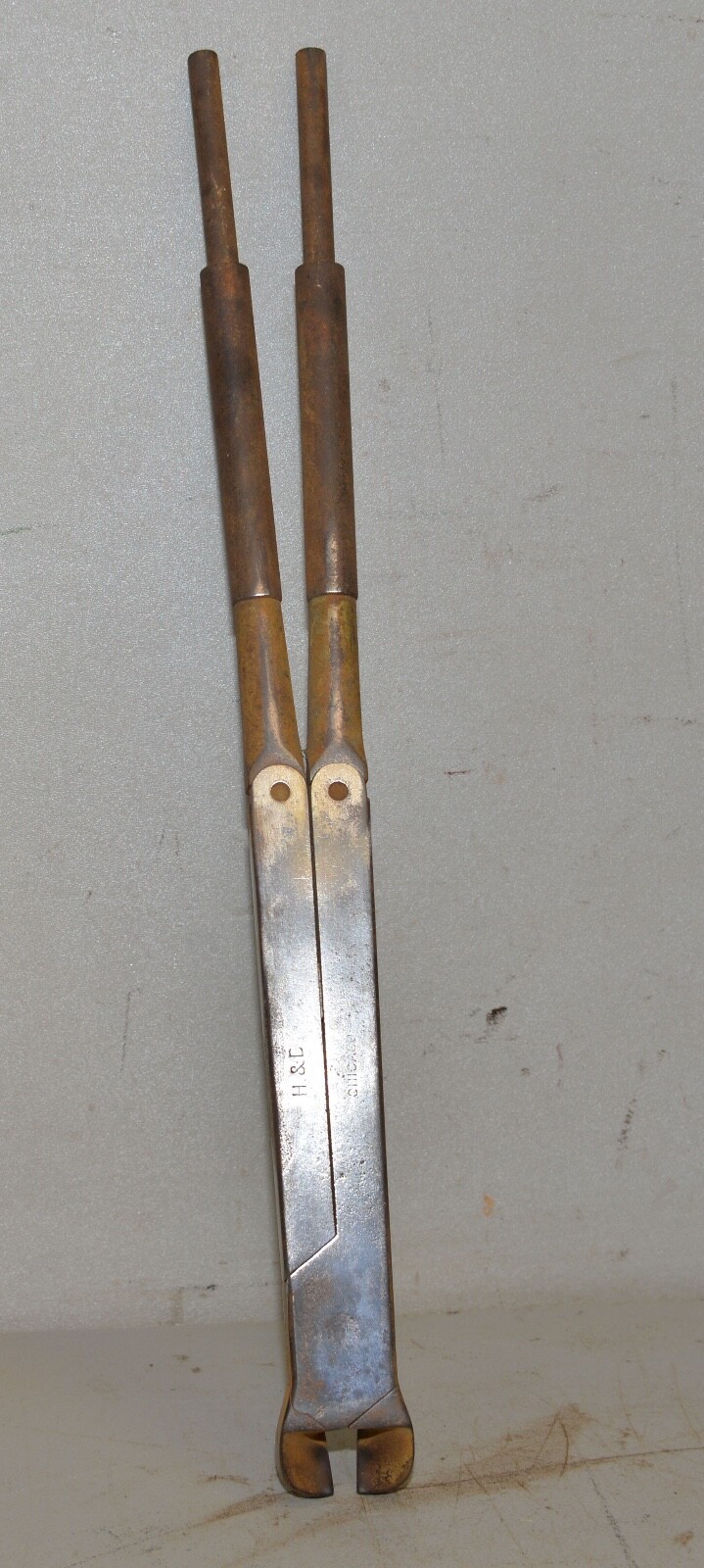 Quality H & C Chicago horse cow nipper cutter collectible lever action tool 