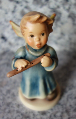 original Hummel Figur Hum 2135/G ''Engel mit Querflöte'' FM 8 * Jahresengel 2003