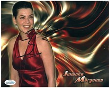 Julianna Margulies Signed Autographed 8x10 Photo ACOA