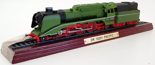 Atlas Editions 24 cm lange Lokomotive 904030 - DR 18201 Pacific | Zustand: Used