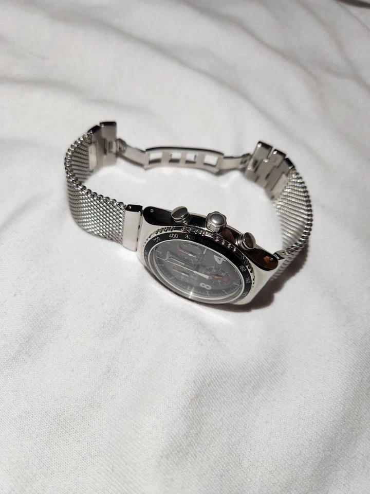 Swatch черный циферблат серебряный браслет. Без оригинальной упаковки. - Изображение 2 из 3