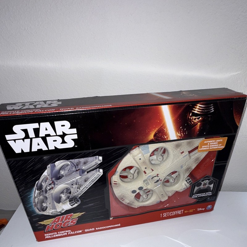 Star Wars Air Hogs the Force Awakens Remote Control Millennium Falcon