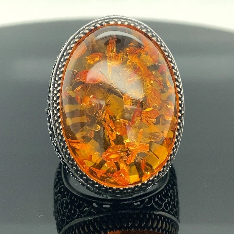 Man Silver Large Amber Stone Orange Gemstone Ring - Image 4 of 4