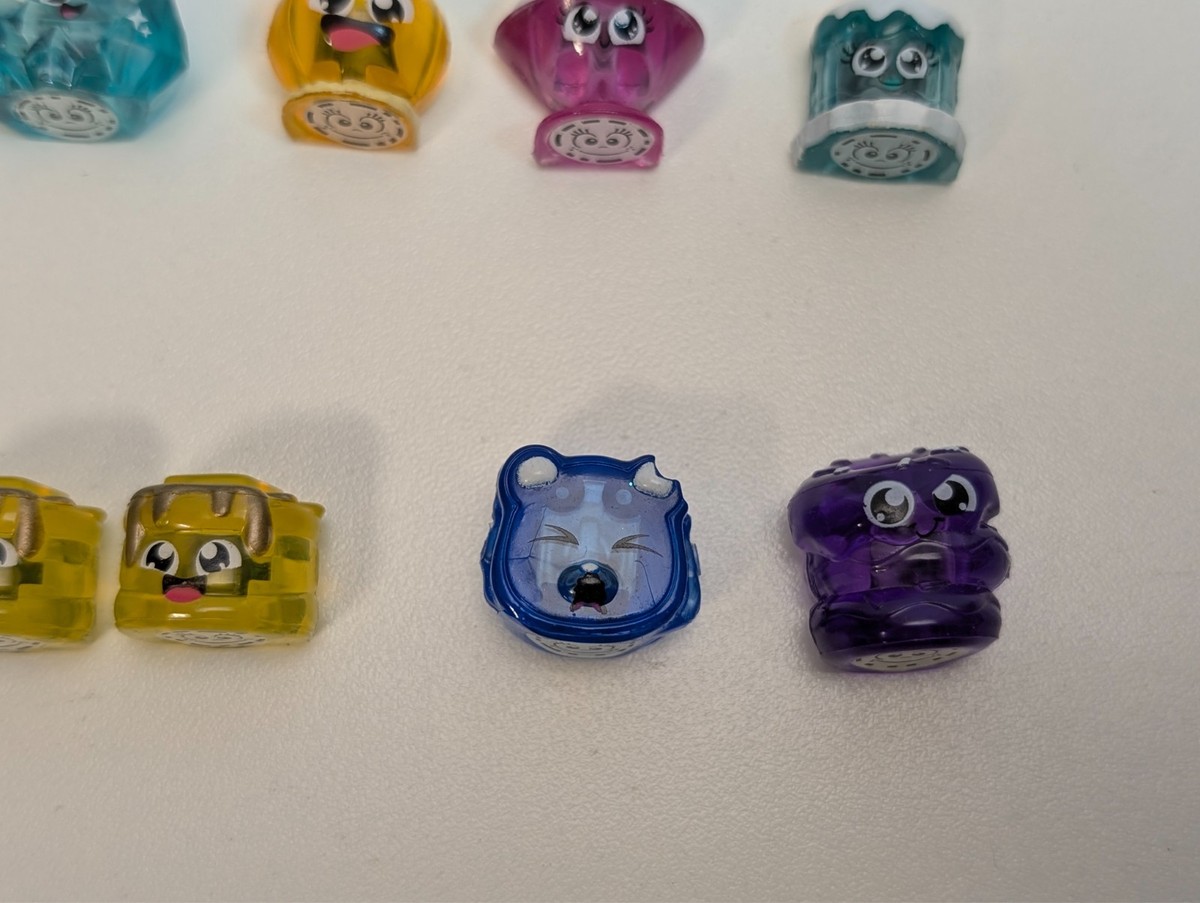 8x HanaZuki Moodgleam Charms, Hasbro, Hana Zuki, All Shown | eBay