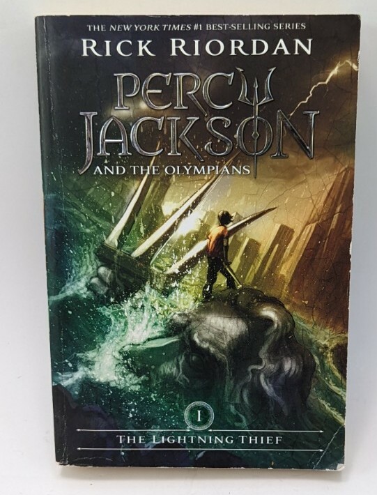 THE LIGHTNING THIEF Percy Jackson and the Olympians Book 1 PB Rick