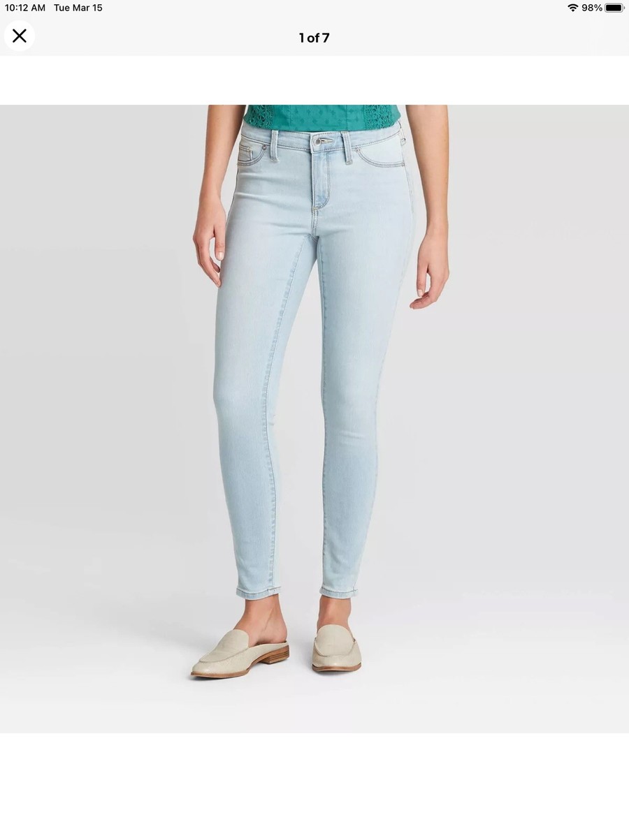 Womens Mid-Rise Jeggings Universal Thread Light Wash short
