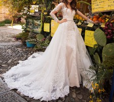 Elegant Mermaid Wedding Dresses Detachable Train O-neck Full Sleeves Lace Gowns
