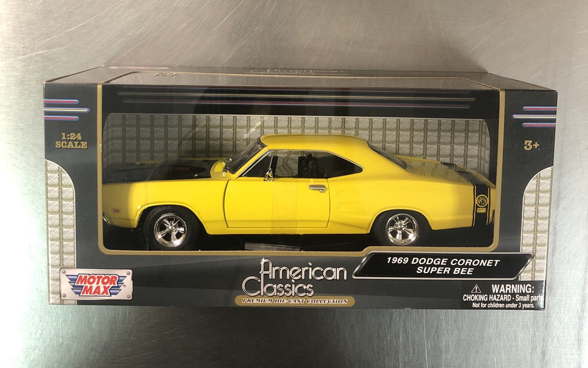 ミニカー AMERICAN MUSCLE 1969 DODGE SUPER BEE ERTL American Muscle 1969 Dodge Super Bee Six Pack 1:18