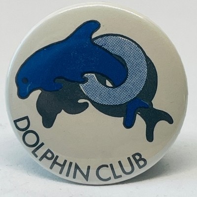 Delphin Club Pin Anstecknadel Souvenir Meeressäuger Meereslebewesen Schwimmen Ozean