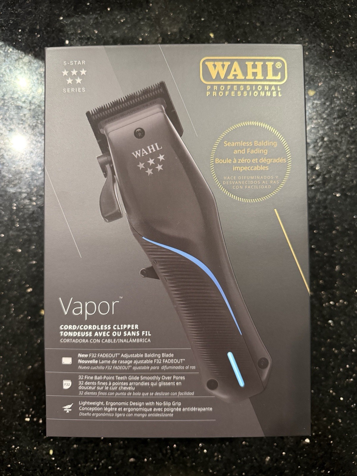 Wahl Vapor Cord/Cordless Clipper 32 tooth fade-out Blade Ergonomic No-Slip Grip