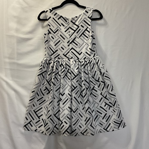 Pippa & Julie Girls Dress Size 14 White Black Geo Print Sleeveless Party Lined - Picture 5 of 10