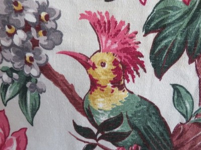 Gorgeous Deco Tropical BIRDS on Creamy White Barkcloth Drapes Raspberry&GrassGrn
