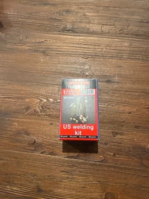 plusmodel 1/35 US welding kit