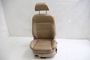 Fahrersitz vorn links VW PASSAT 3BG 3B0881405CSRCY Sitzfläche beschädigt 11-2003