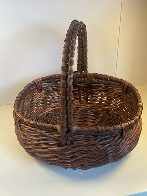 Vintage Wicker Gathering Basket with Handle L 15   W 11 1/2   D 7  