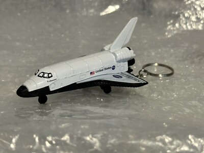 NASA Space Shuttle Endeavour Keychain Collectible Space Souvenir Gift