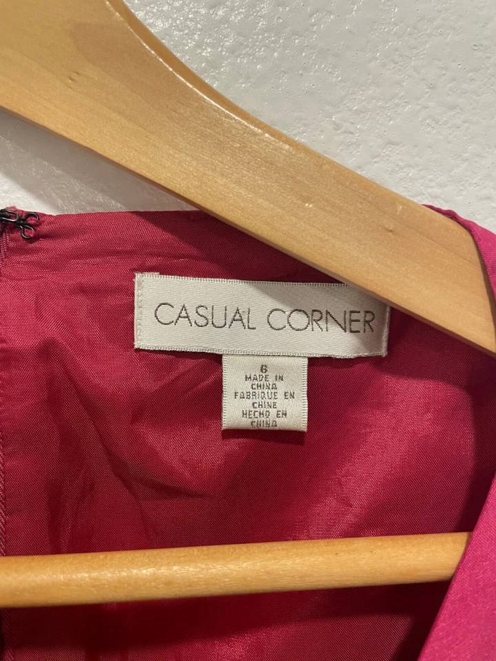 Vintage Casual Corner Womens Sheath Dress Size 6 Fuschia Silk Satin Minimalist - Image 2 of 4