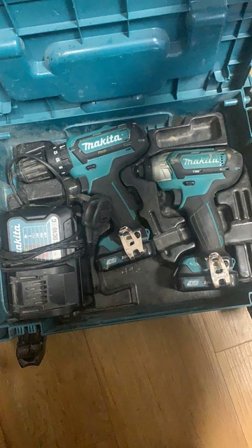 Makita CLX201AJ 2 Pièce Sans fil Kit 10.8 V CXT Li-ion 2 Piles 2.0Ah