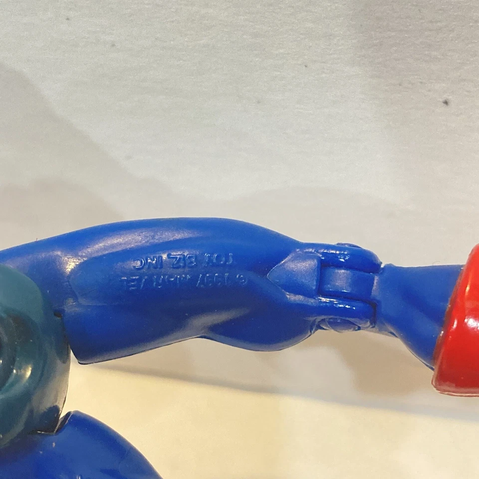 Figura de acción ToyBiz Marvel X-Men 1997 Nightcrawler 6" Foto 3 de 3