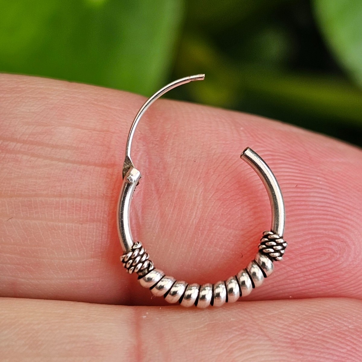 Orecchini A Cerchio Incernierati Creoli Senza Tempo In Pietra Blu Europa Glam Fine Jewerly Per Le Donne Regalo In Argento Sterling Massiccio 925 - Foto 6