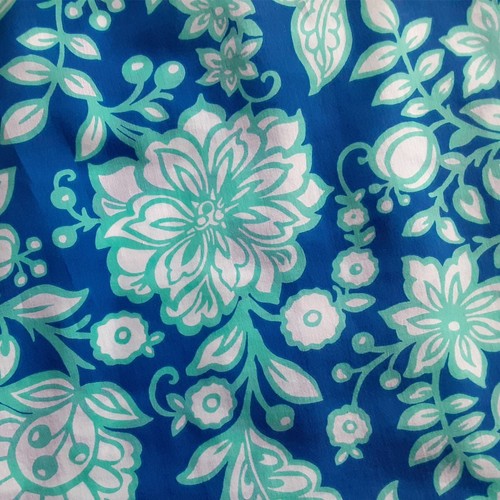 Talbots Petite Langarm-Kragenshirt Gr. M cyanblau tropisch mit Blumenmuster - Bild 2 von 6