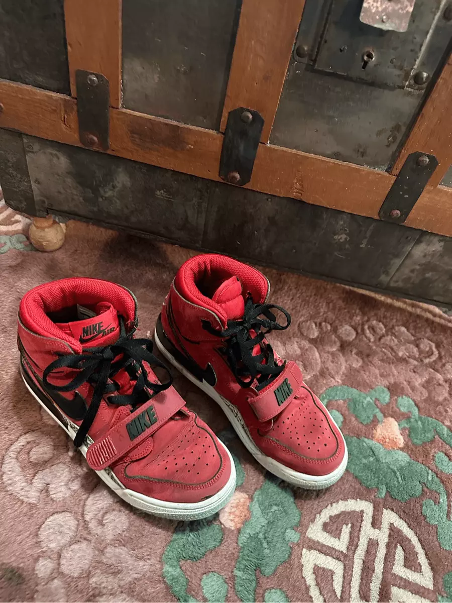 Big boys hotsell jordan shoes