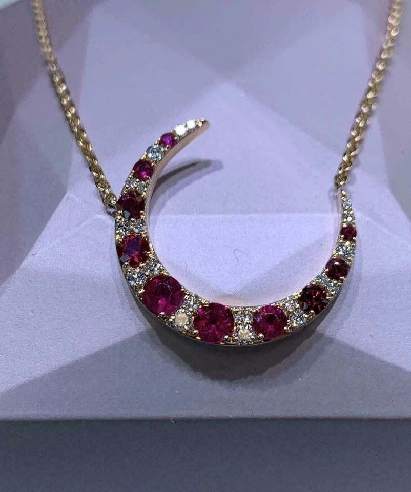 Colgante Luna Rubí Rosa Simulado Corte Redondo 1 Ct con Cadena Chapado en Oro Rosa 14k Foto 4 de 4