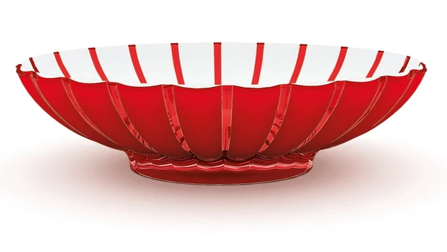 Bicchieri rossi in plastica