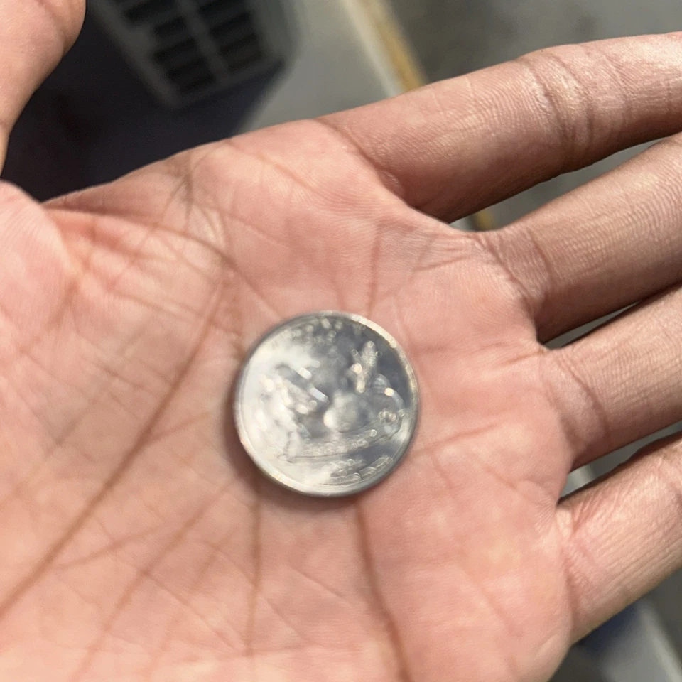 2004-D Wisconsin High Leaf Error Quarter Dollar Coin- Good Condition - Image 4 of 4