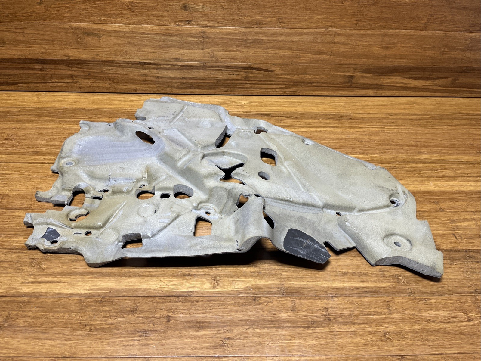 2017-2023 Rolls Royce Dawn RR6 Rear Left Side Panel Sound Insulation OEM NOTE