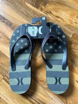 MEN'S HURLEY KHAKI & BLACK STARS & STRIPES THEME FLIP FLOPS - SIZE 12 - BNWT - Image 1 of 4