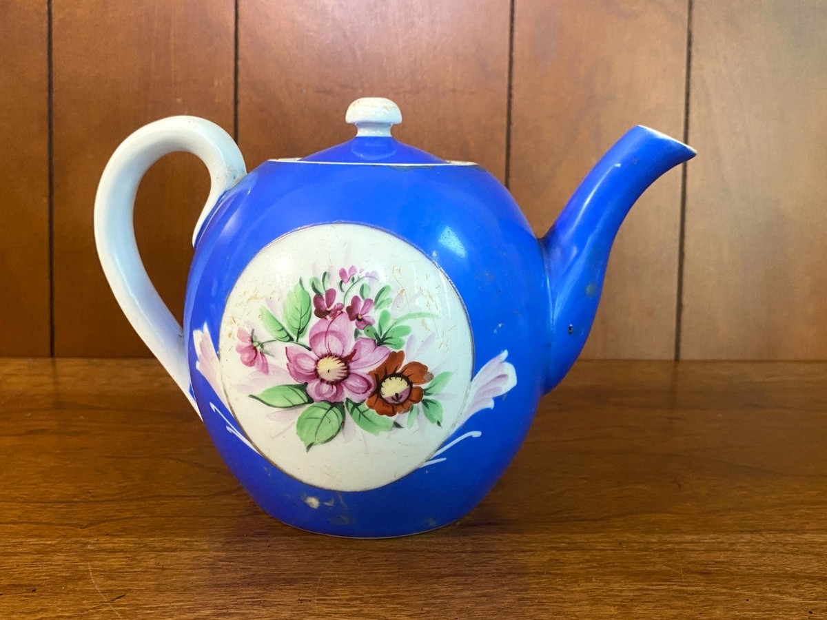 c1890's Gardner Imperial Russian HandPainted Porcelain Teapot