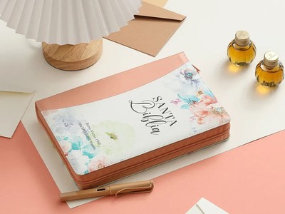 Santa Biblia Letra Super Gigante 19 Puntos RVR 1960 – Floral Coral – NEUF