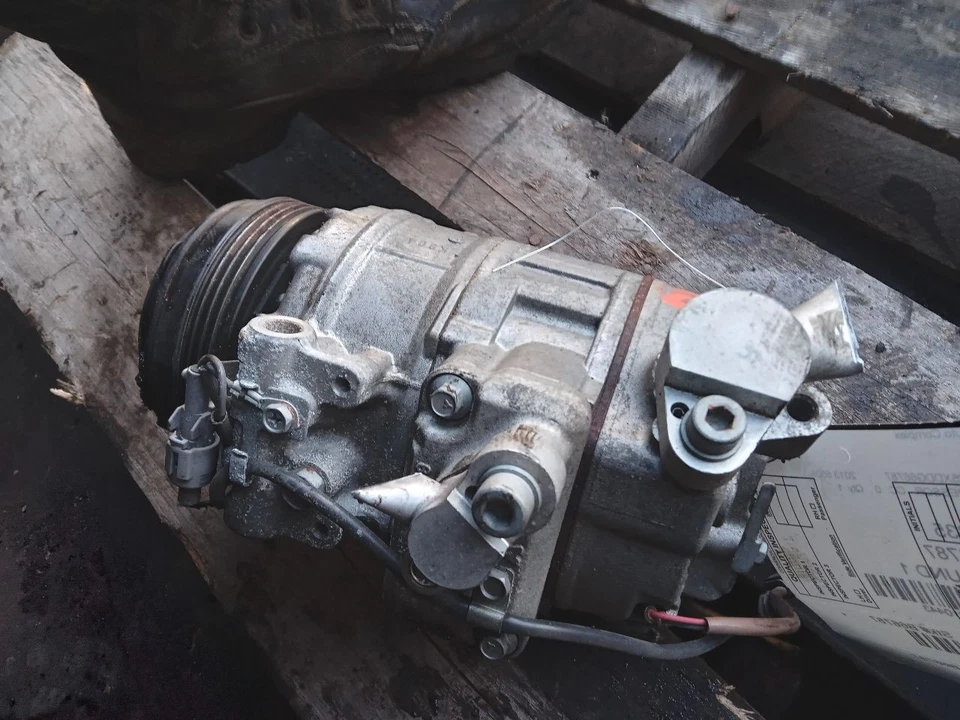 Used A/C Compressor fits: 2013 Bmw 650I xDrive50i 4.4L twin turbo w/carbon dioxi - Imagem 3 de 4