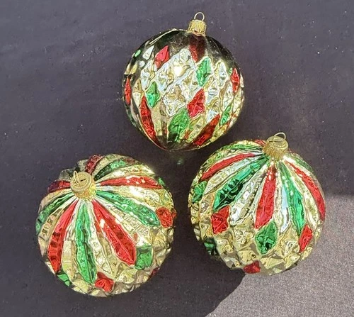 Vintage Honeycomb Ornaments 1960s Christmas Holiday Harlequin Molded Plastic-S1