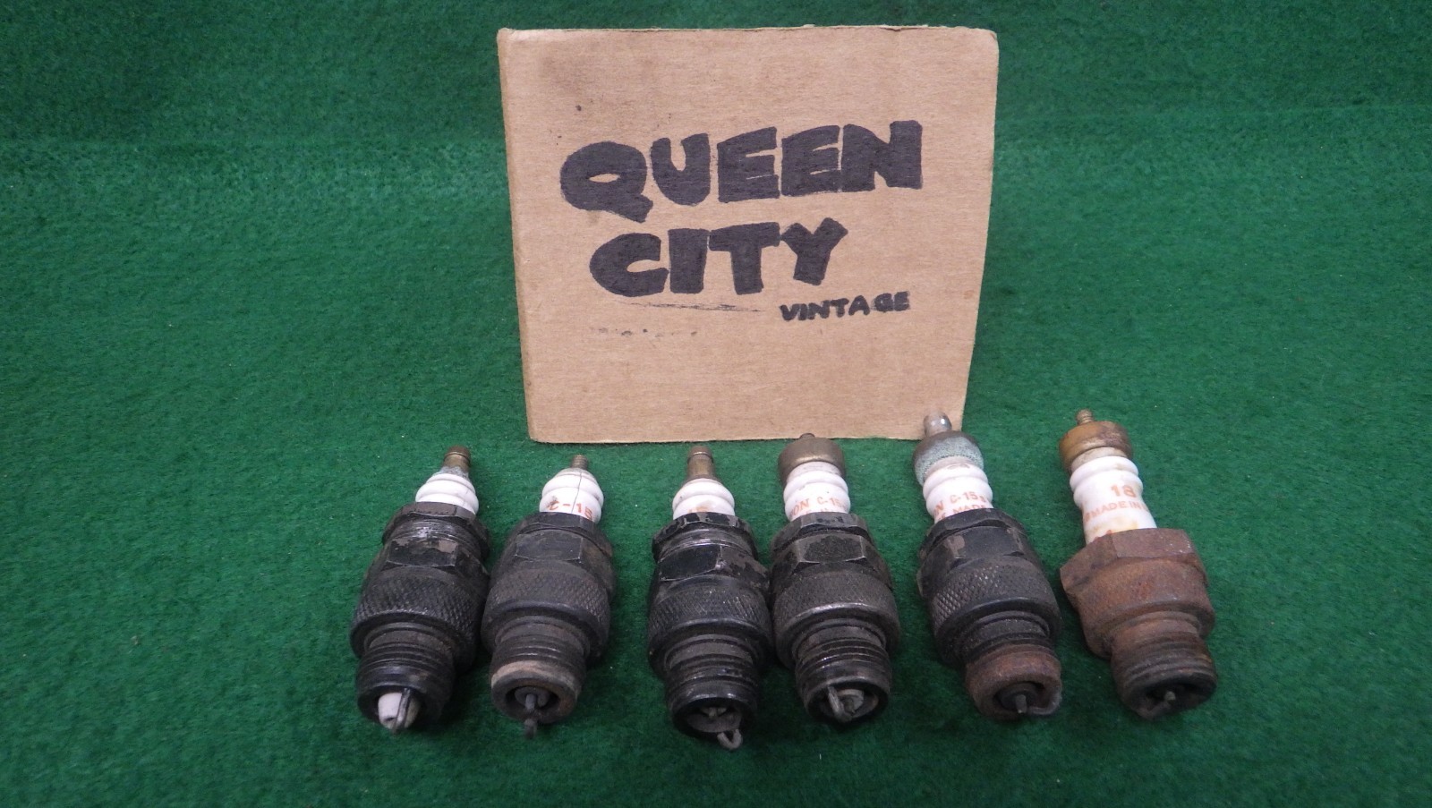 Lot of 6 Assorted Champion Take-Apart Spark Plugs C-15,C-15, 18