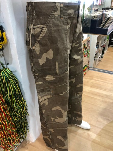 ARMY STYLE CAMOUFLAGE CARGO TROUSERS RASTA ROOTS CULTURE V.G QUALITY - Picture 2 of 9