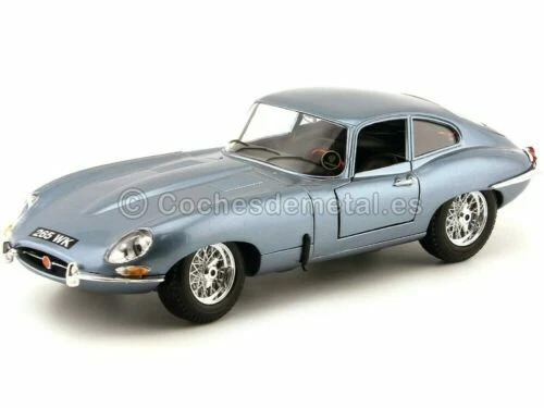 Articoli di modellismo statico Bburago Scala 1:18 per Jaguar