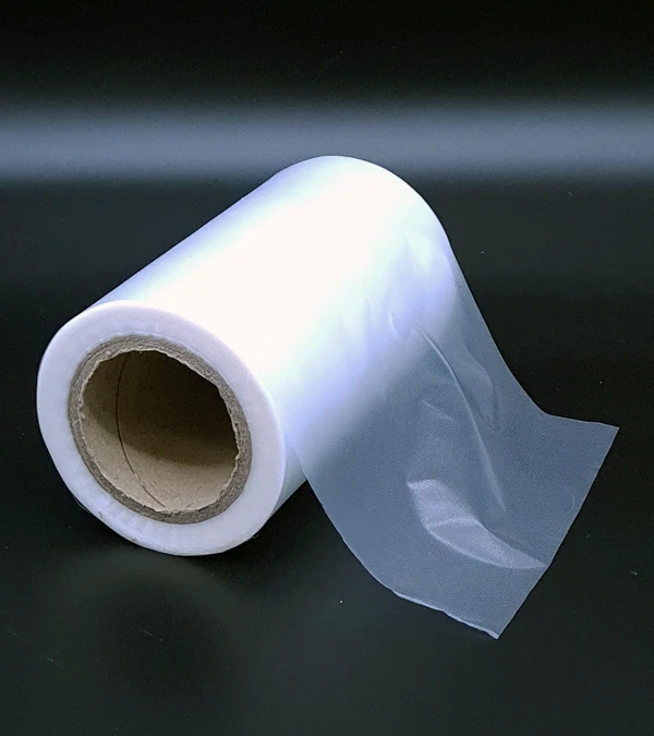 MADEIRA Avalon Film Rolle á 100 Meter x 20 cm Stickvlies wasserlöslich