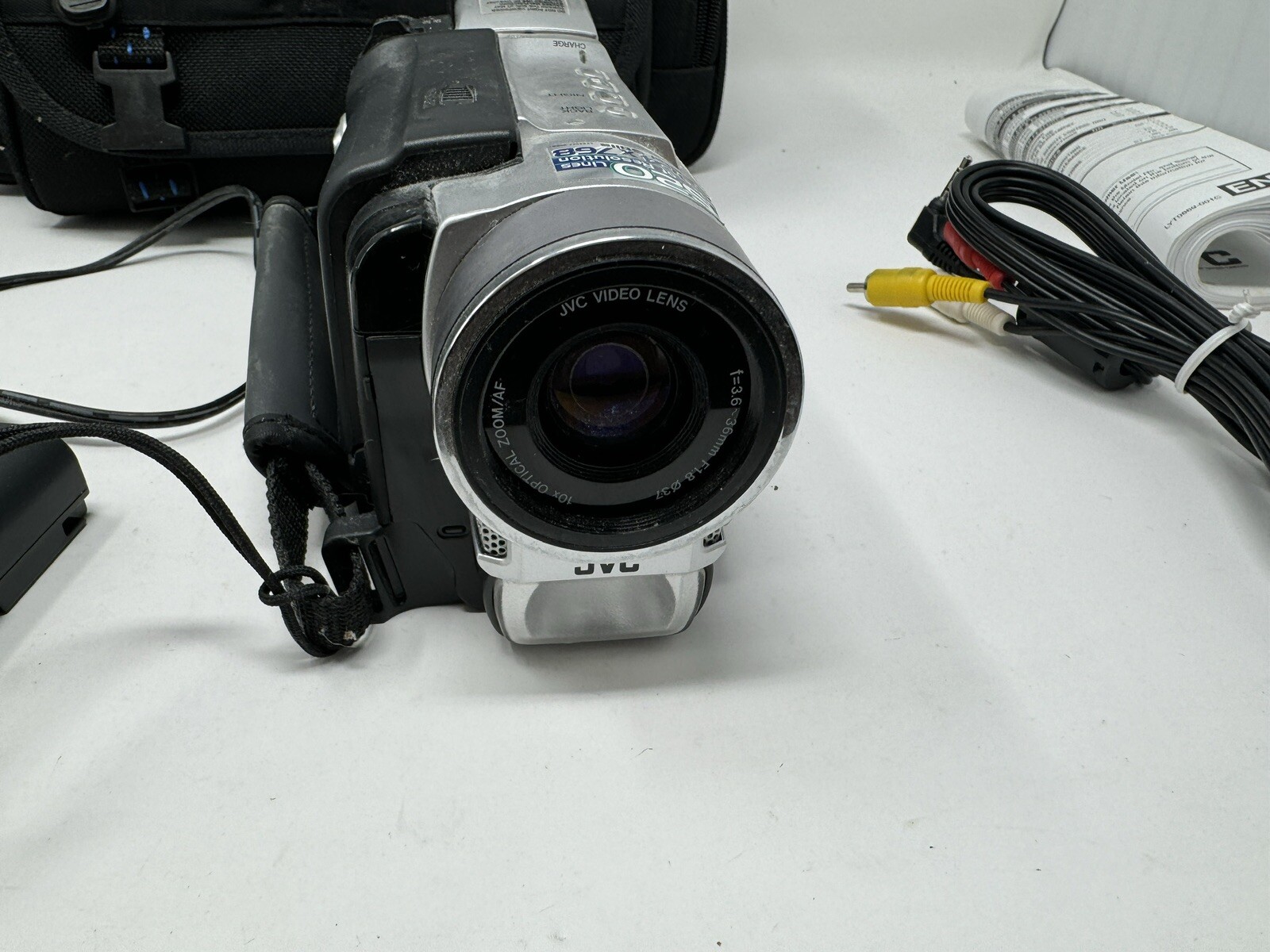 JVC GRDVL520U Mini DV Digital HighBand Video Camcorder Camera Tested