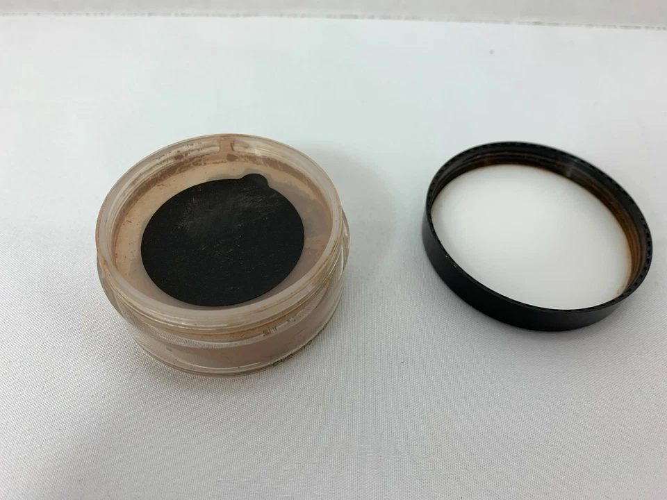 BeautiControl Secret Agent Mineral Makeup .3 oz. SPF 15 NOS Unused - Image 3 of 4