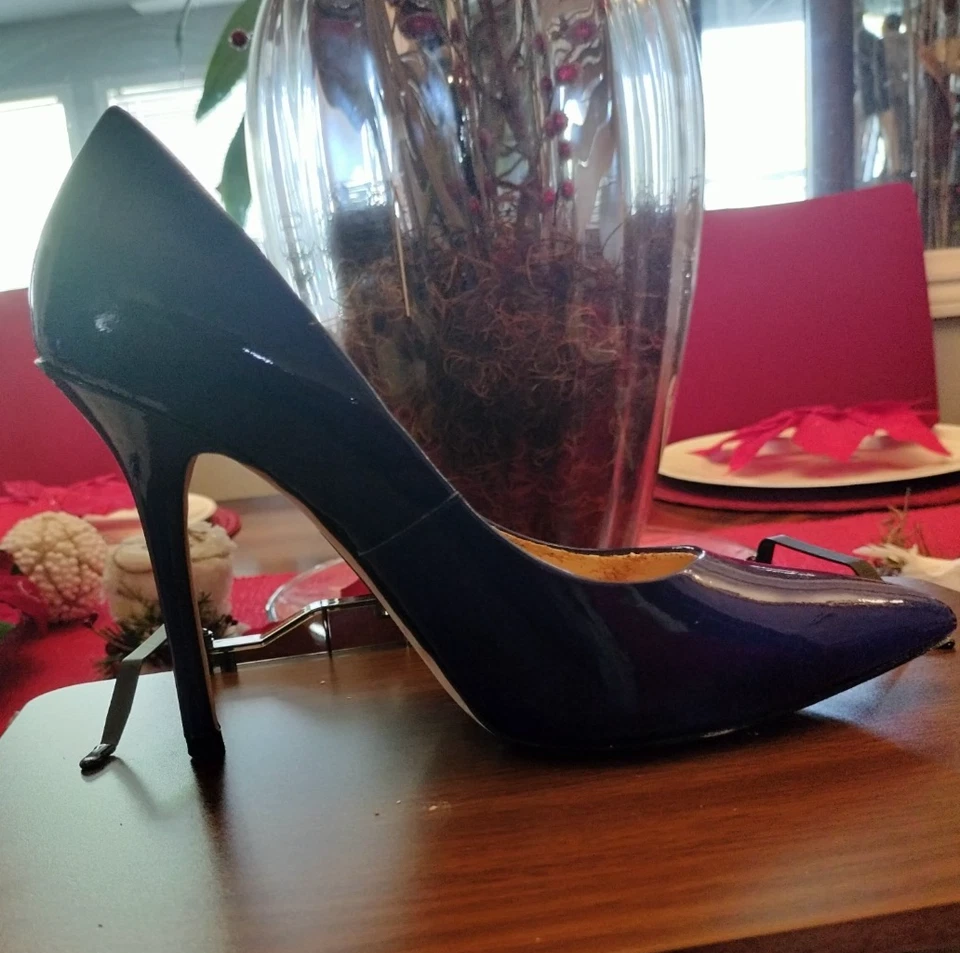 Туфли Boutique 9 синие лакированная кожа с заостренным носком размер 8,5 - Изображение 4 из 4