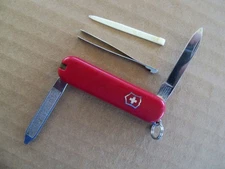 Victorinox Escort Swiss Army Pocket Knife - Classic Red 1 Layer - Very Good