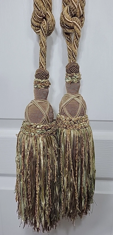 2-VTG窗帘流苏绑带扭绳金色和淡绿色31 — 第 2/4 张图片