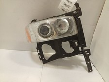 Passenger Right Headlight From 2004 Gmc Sierra 1500 12833435 Passenger Right Headlight From 2004 Gmc Sierra 1500 12833435