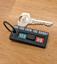Did You Lock The Door Keyring Reminder Slider YES NO Fidget Keychain 3D Printed